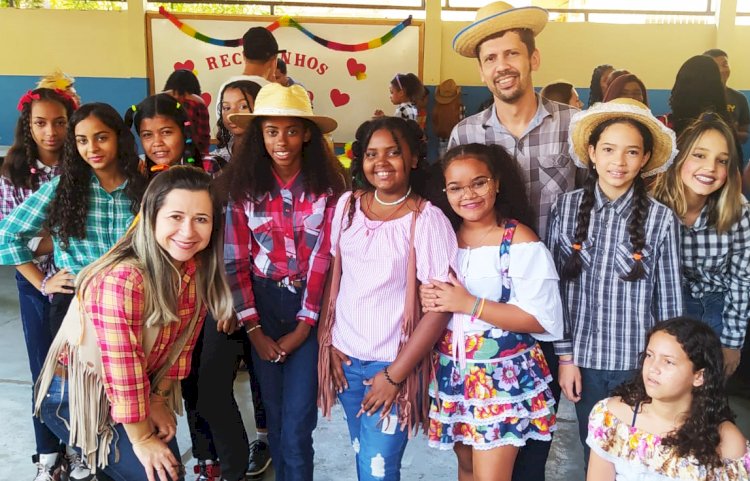 Festas Julinas movimentam escolas em Itaperuna, RJ