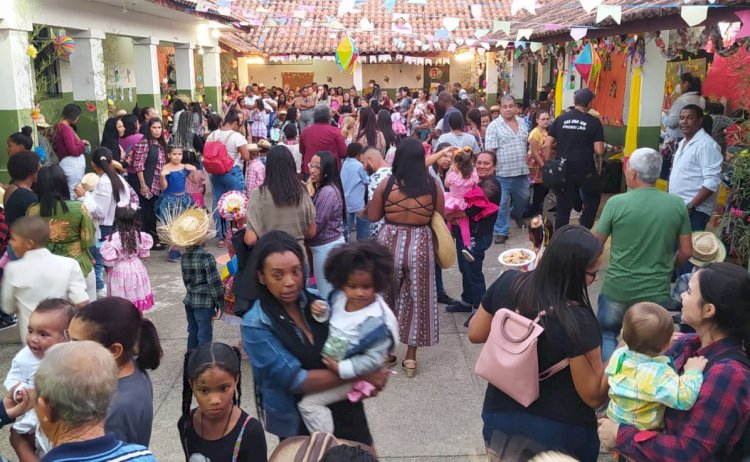 Festas Julinas movimentam escolas em Itaperuna, RJ