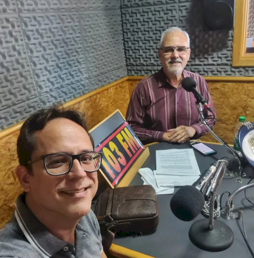 Secretário de Educação de Itaperuna fala sobre Educação Inclusiva em programa de rádio