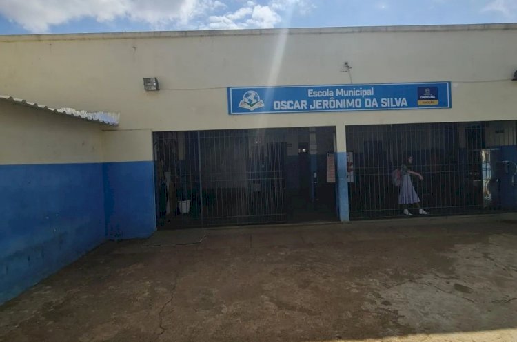 Secretário de Educação de Itaperuna visita escola que passa por obras de ampliação