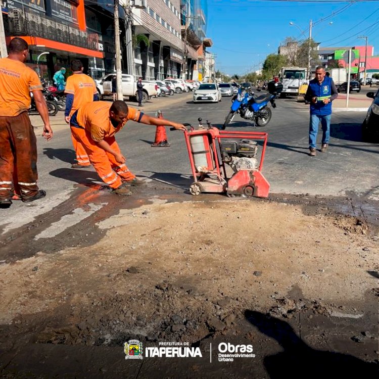 É obra para todos os lados!