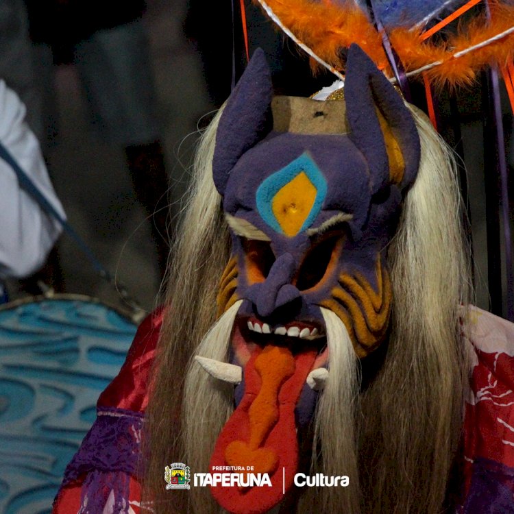 2ª Feira Cultural Caminho da Pedra Preta  anima a noite itaperunense.