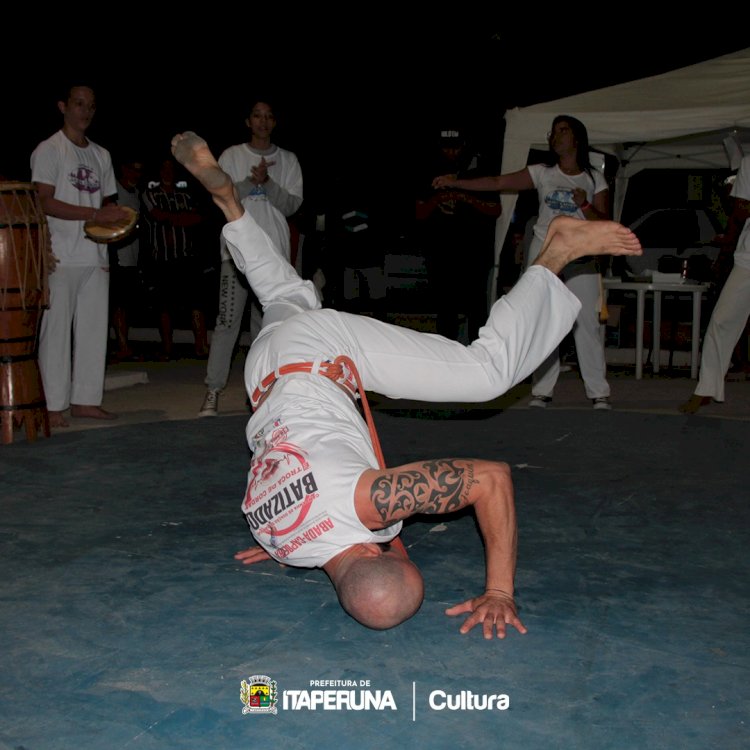 2ª Feira Cultural Caminho da Pedra Preta  anima a noite itaperunense.