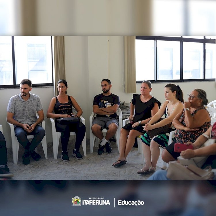 Semed promove reunião dos professores municipais de educação física.