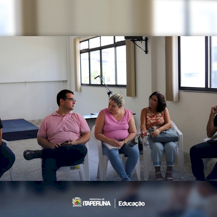 Semed promove reunião dos professores municipais de educação física.