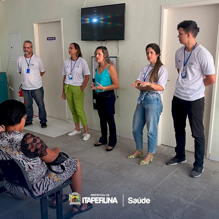 Equipe do Programa Saúde do Trabalhador realiza ação em UBS.