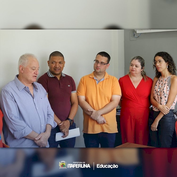 Secretaria de Educação assina termo de convênio com a Associação de Pais e Amigos dos Excepcionais (APAE).