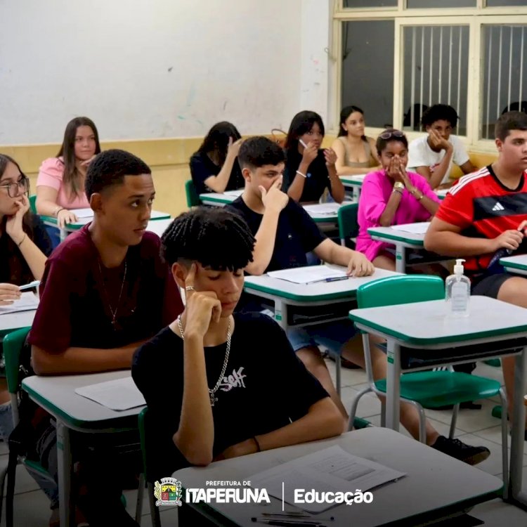 Núcleo de Educação Popular abre inscrições para cursos gratuitos de línguas estrangeiras e pré-IFF.