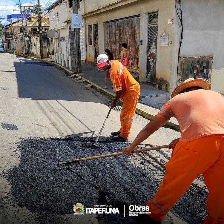 Operação tapa-buraco na Cehab.