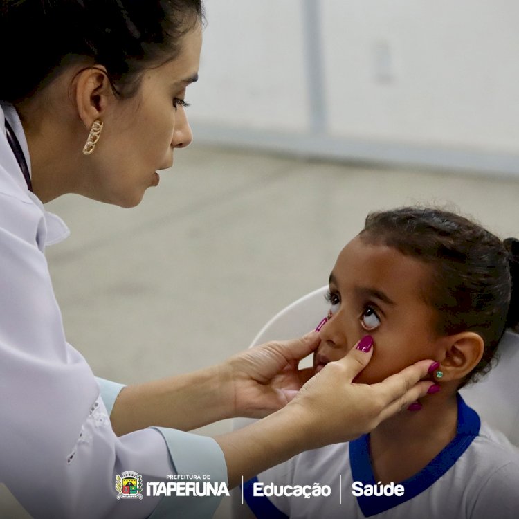 Alunos das Escolas em Tempo Integral recebem atendimento médico direto nas escolas.