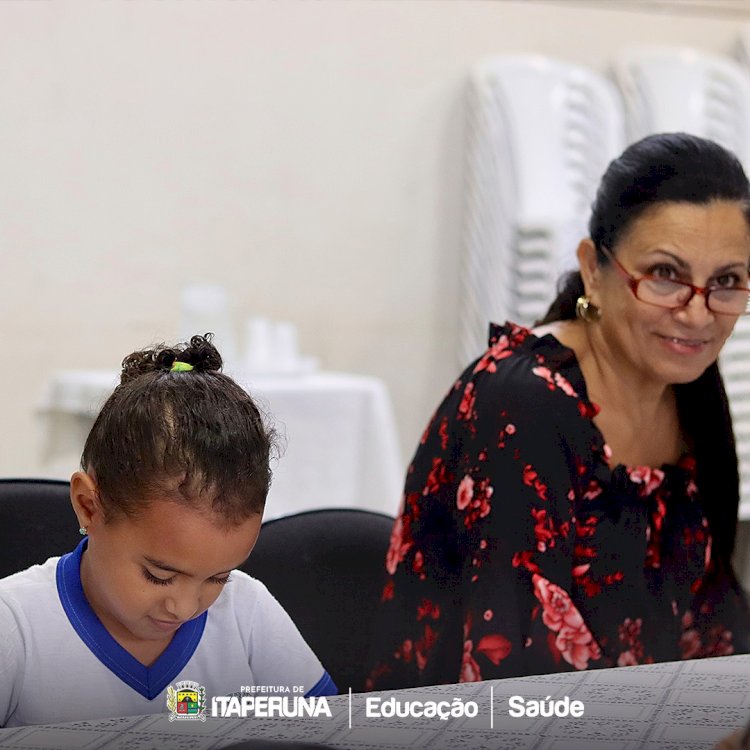 Alunos das Escolas em Tempo Integral recebem atendimento médico direto nas escolas.