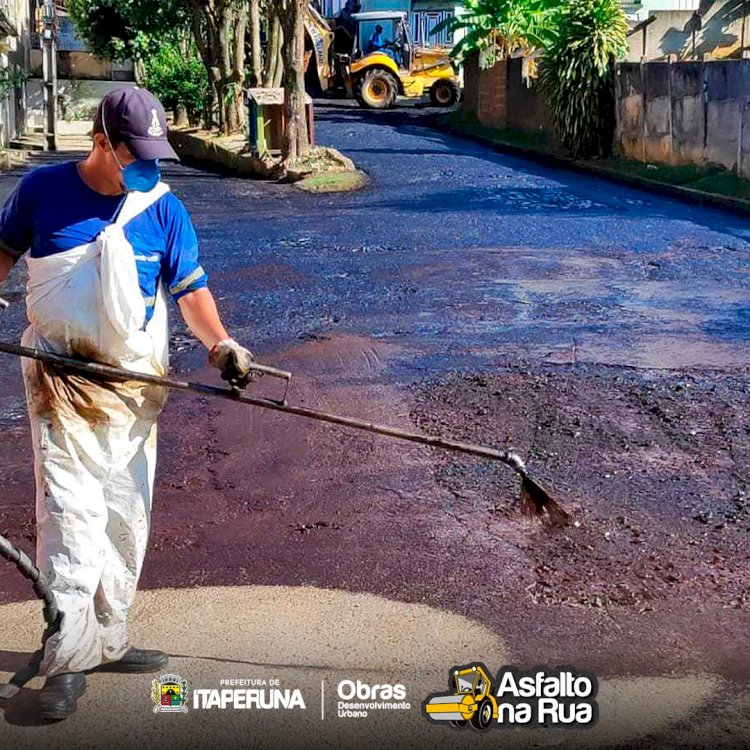 Tem asfalto novo na rua Malvina Cunha.
