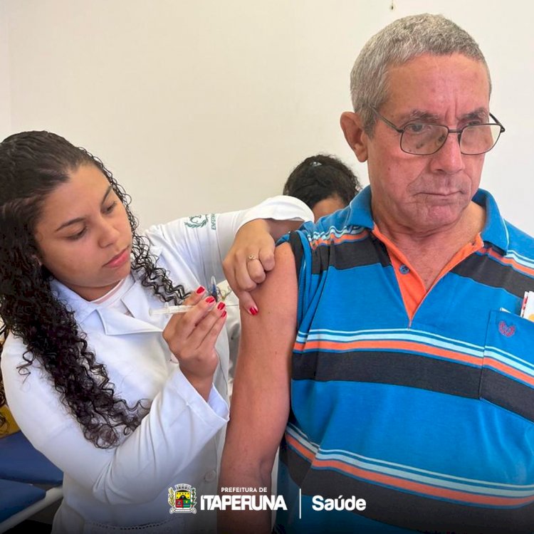 Secretaria de Saúde realiza dia D de vacinação contra a gripe.